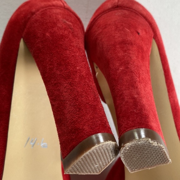 Steve Madden Chanda Red Heels, Size 7.5 - Picture 5 of 15